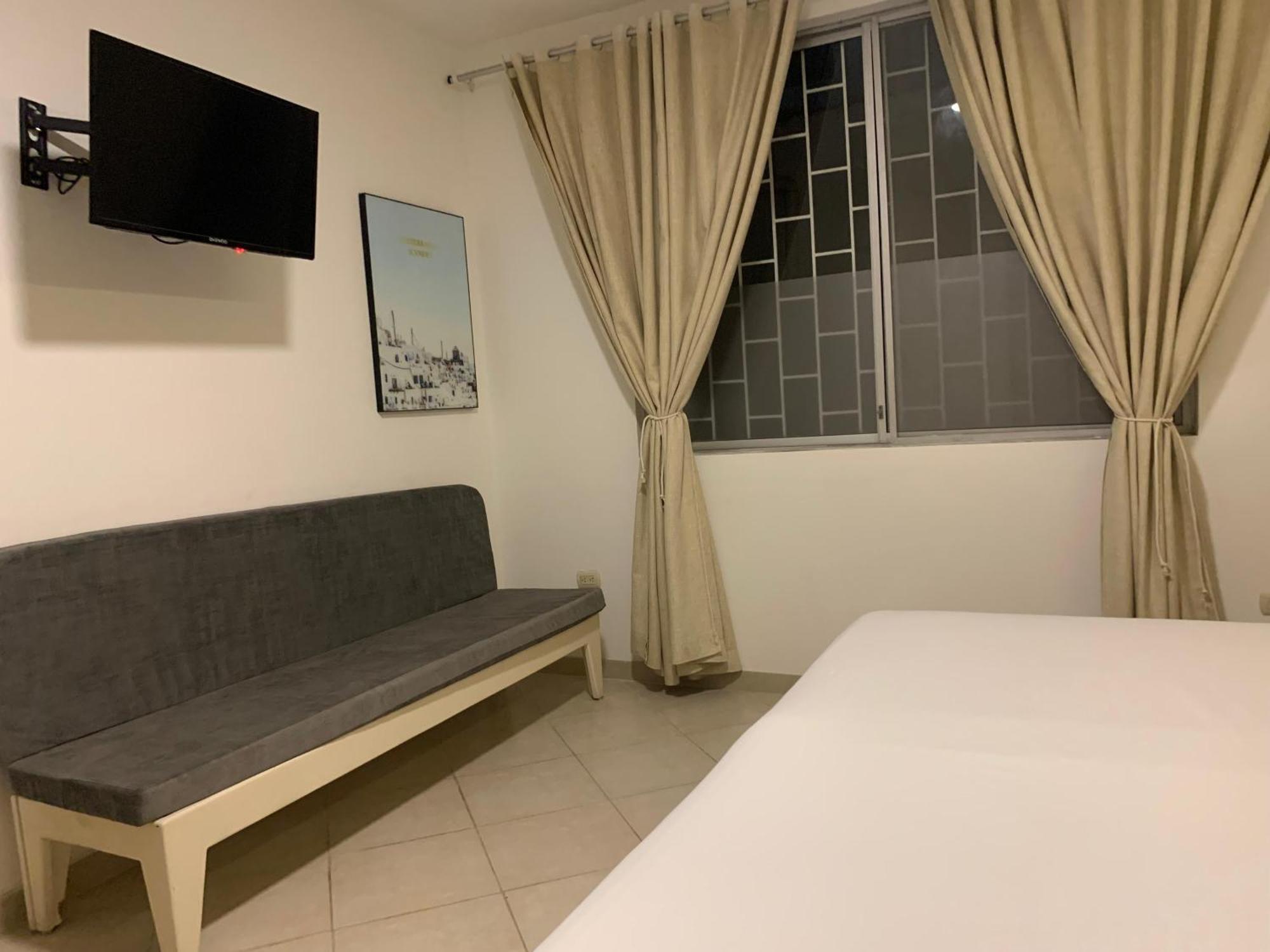 Los Soles Suite Mall Del Sol Guayaquil Airport Eksteriør bilde